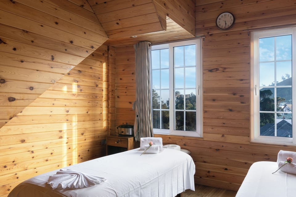 Couples treatment rooms, facials
