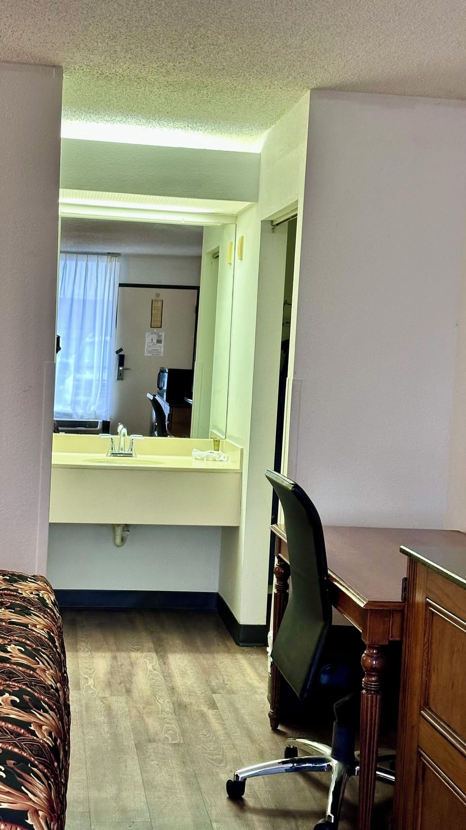 Standard Room, 2 Double Beds | In-room safe, desk, iron/ironing board, free WiFi