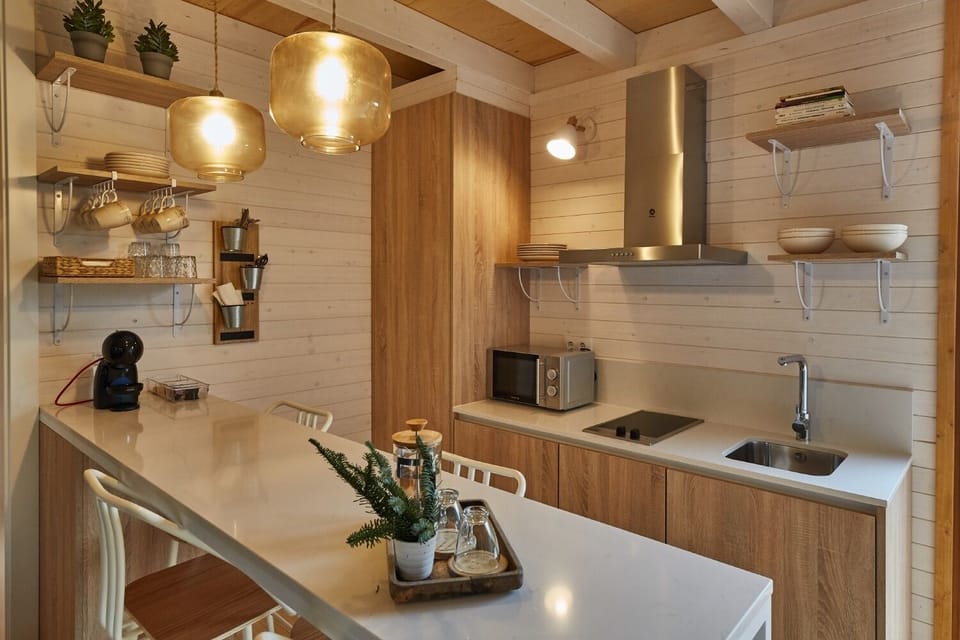 Cabaña de las Azaleas | Private kitchenette | Full-size fridge, microwave, stovetop, espresso maker
