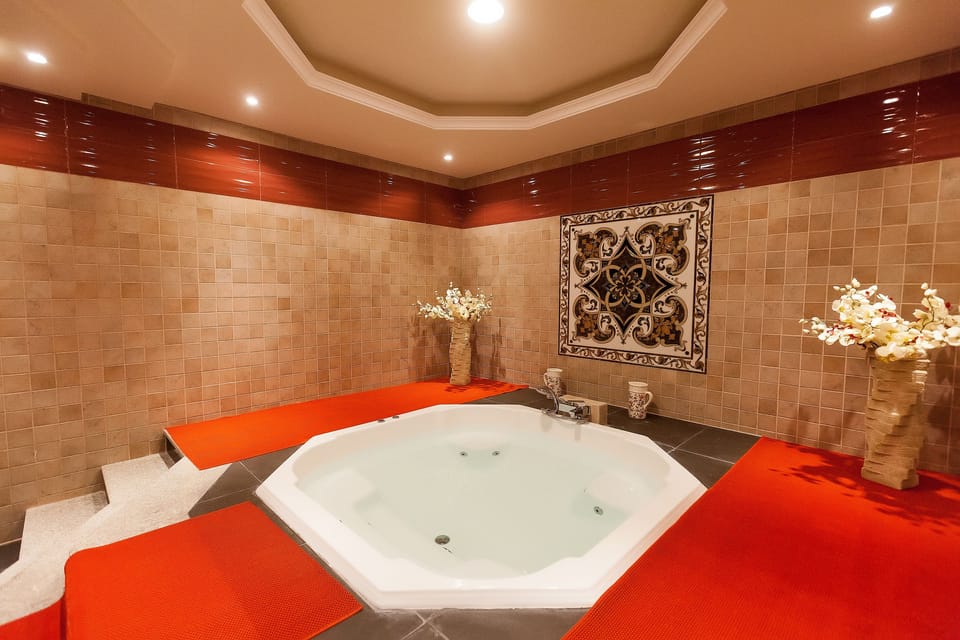 Red Castle Hotel Hotel in Al Sharjah