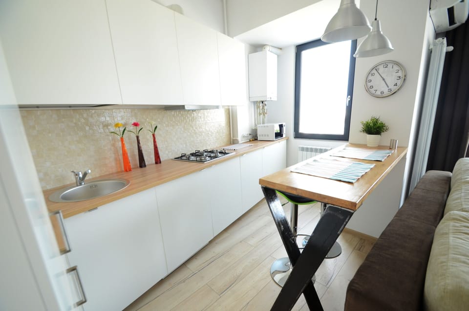 Studio 58 with balcony | Private kitchenette | Fridge, microwave, stovetop, coffee/tea maker