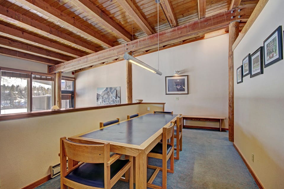 Condo, 2 Bedrooms | In-room dining