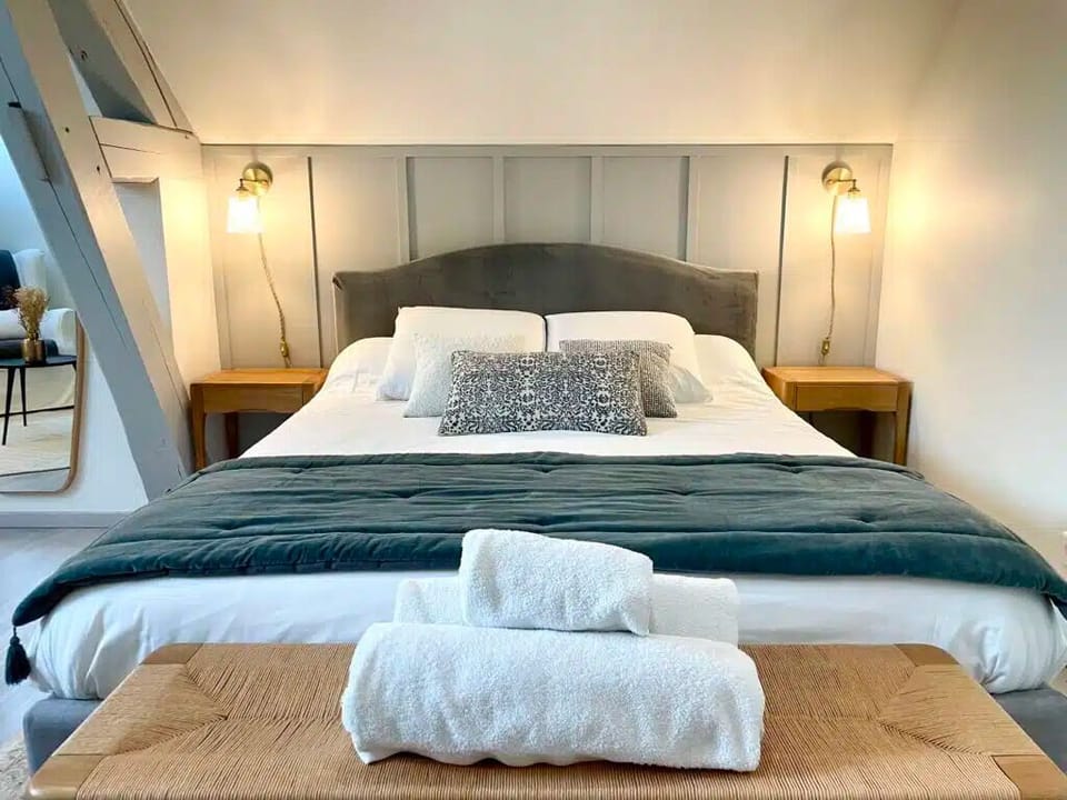 The Chelsea Room | Premium bedding, memory foam beds, individually decorated