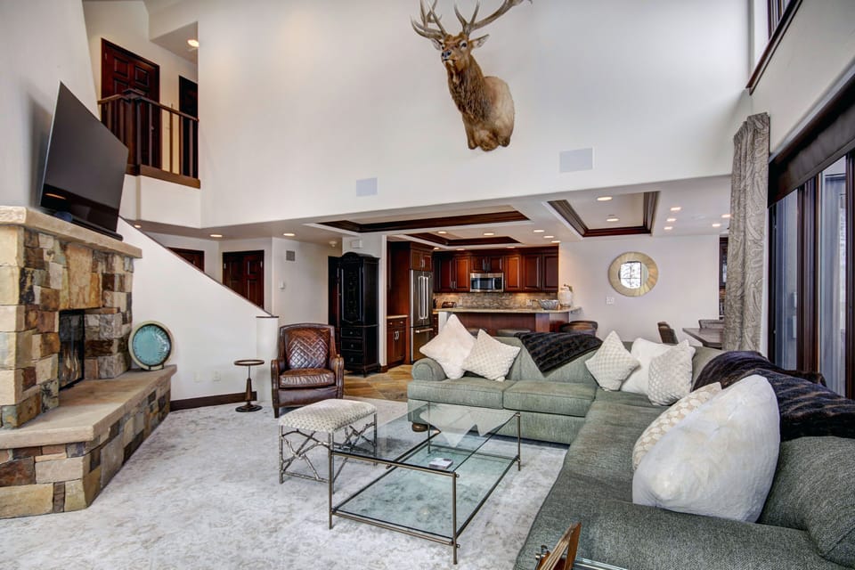 Condo, 3 Bedrooms | Living area | Flat-screen TV, fireplace, DVD player