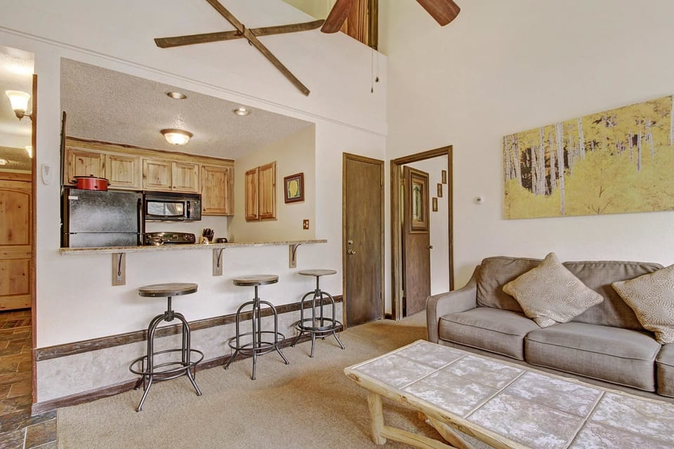 Condo, 2 Bedrooms | Living area | TV, DVD player