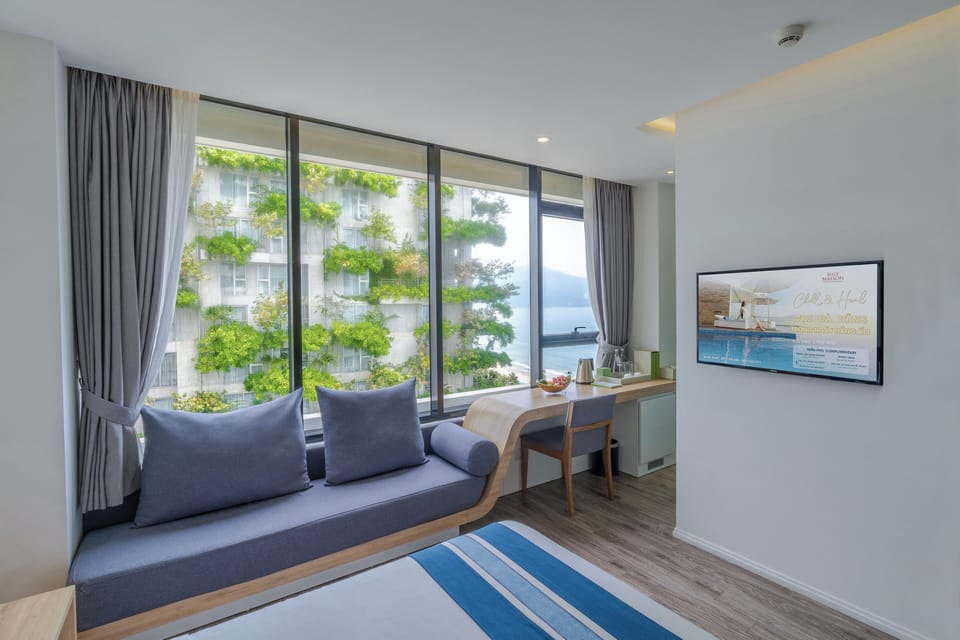 Senior Deluxe Double, Partial Sea View | View from room