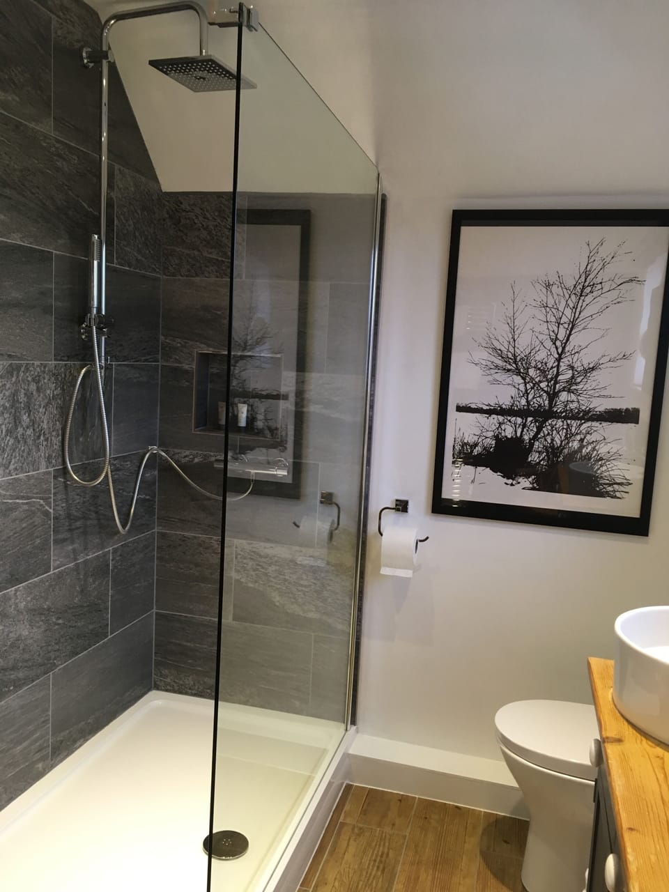 Double or Twin Room | Bathroom shower