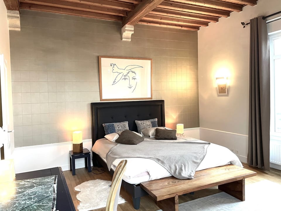 City Apartment, Ensuite, Garden View | Premium bedding, memory foam beds, laptop workspace, blackout drapes