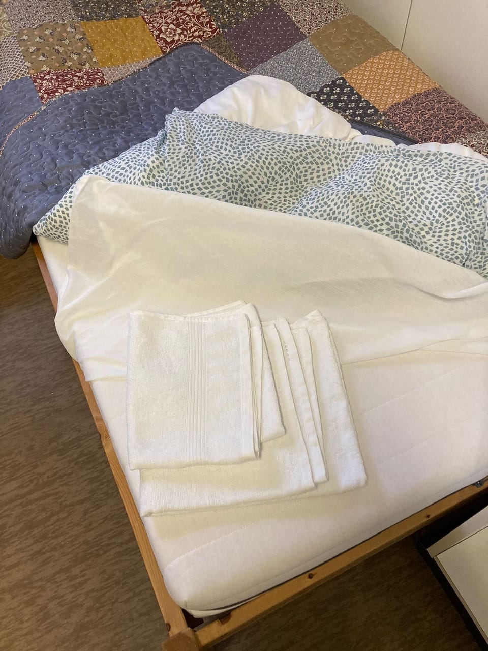 Desk, iron/ironing board, free WiFi, bed sheets