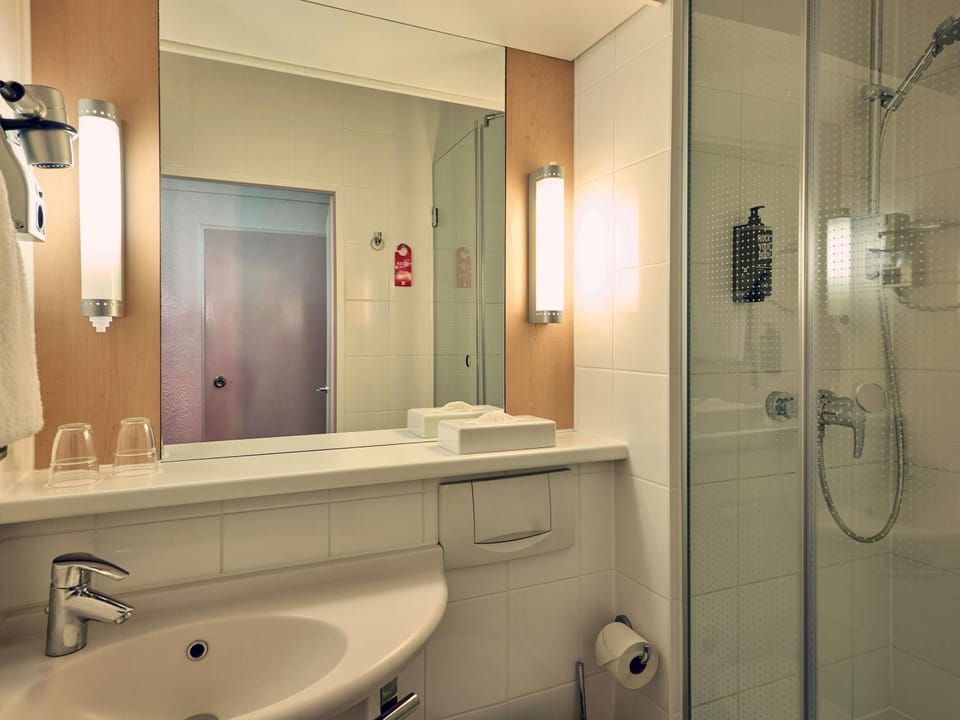 In-room safe, desk, blackout drapes, free WiFi