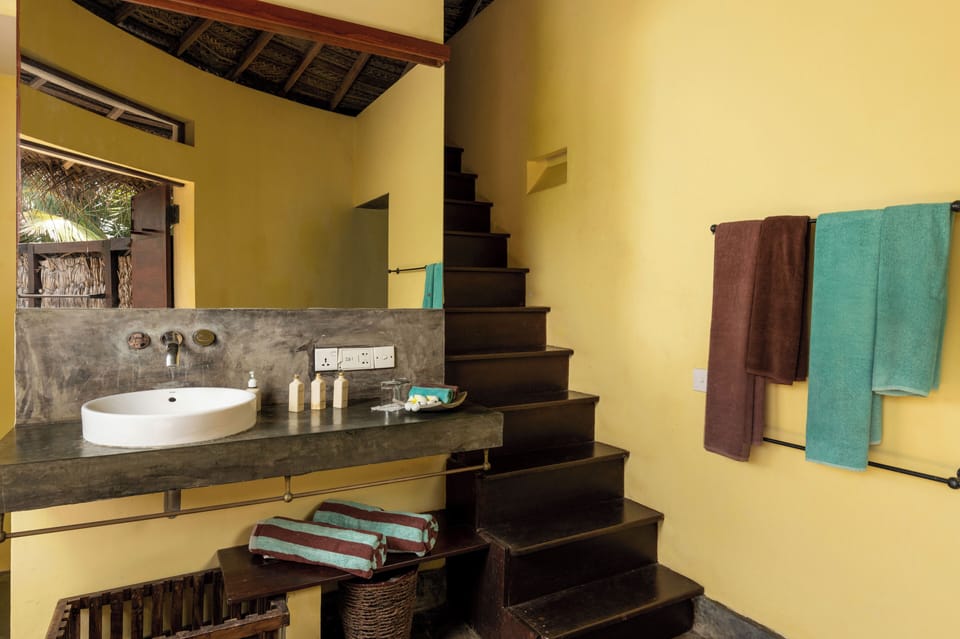 Deluxe Villa, Multiple Beds, Lagoon View, Lakeside | Minibar, in-room safe, individually decorated, individually furnished
