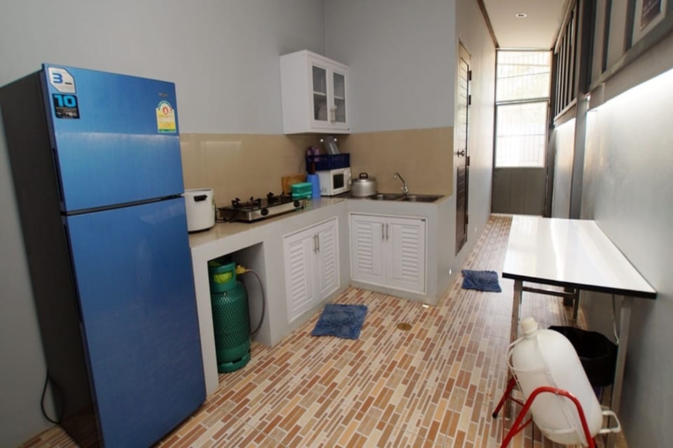 4-Bedroom Private Pool Villa | Private kitchen | Full-size fridge, microwave, stovetop, electric kettle