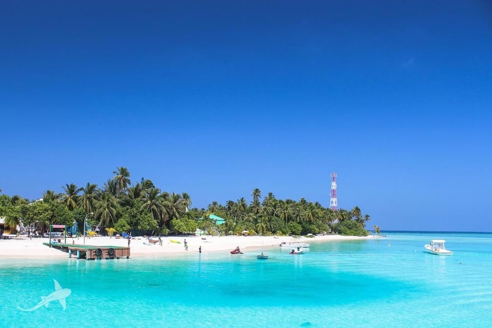 Islandbreak Bed and Breakfast in Maldives