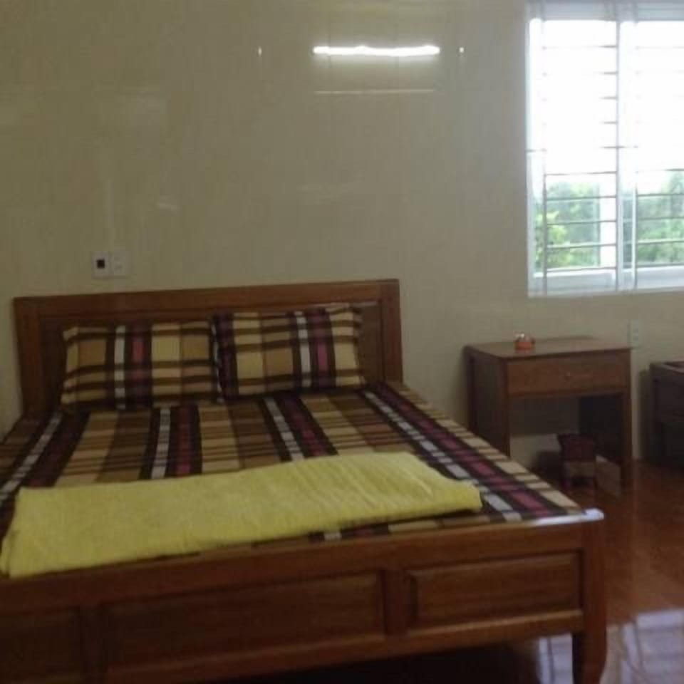 Single Room | Minibar, in-room safe, desk, soundproofing
