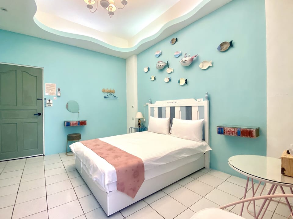 Standard Double Room, 1 Double Bed (No. 2) | Blackout drapes, soundproofing, WiFi (free)