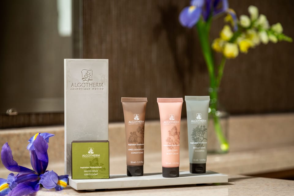 Room amenity