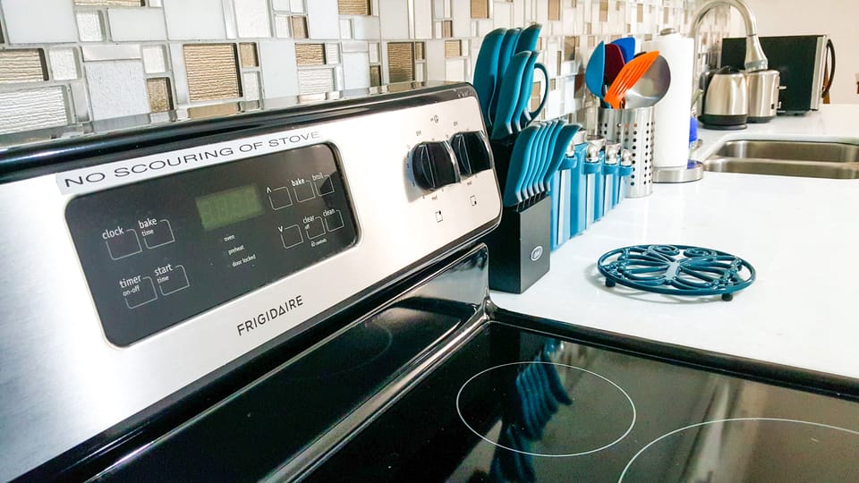 Superior Apartment, 2 Bedrooms, Ground Floor | Private kitchen | Full-size fridge, microwave, oven, stovetop