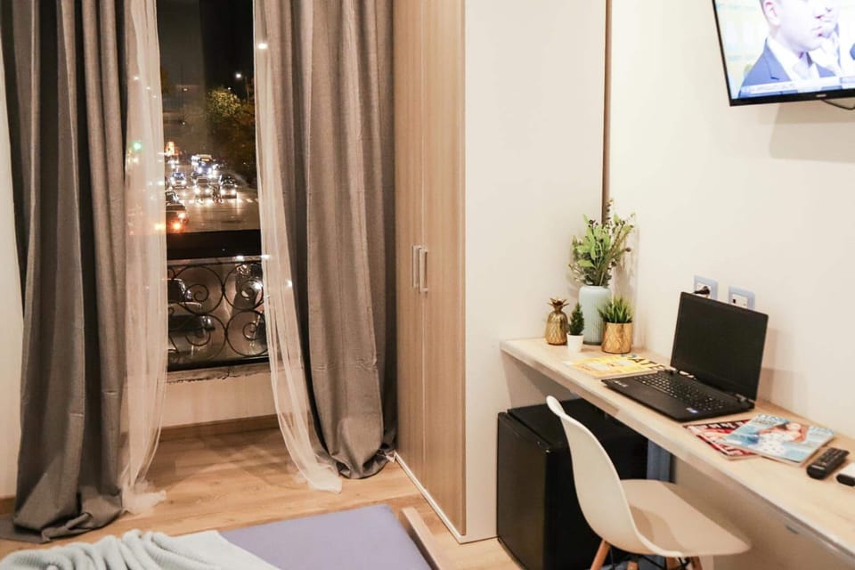Minibar, in-room safe, desk, soundproofing