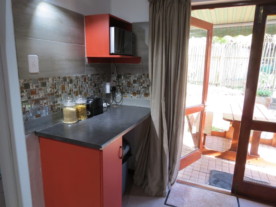 The Cottage | Private kitchenette | Full-size fridge, microwave, coffee/tea maker, toaster