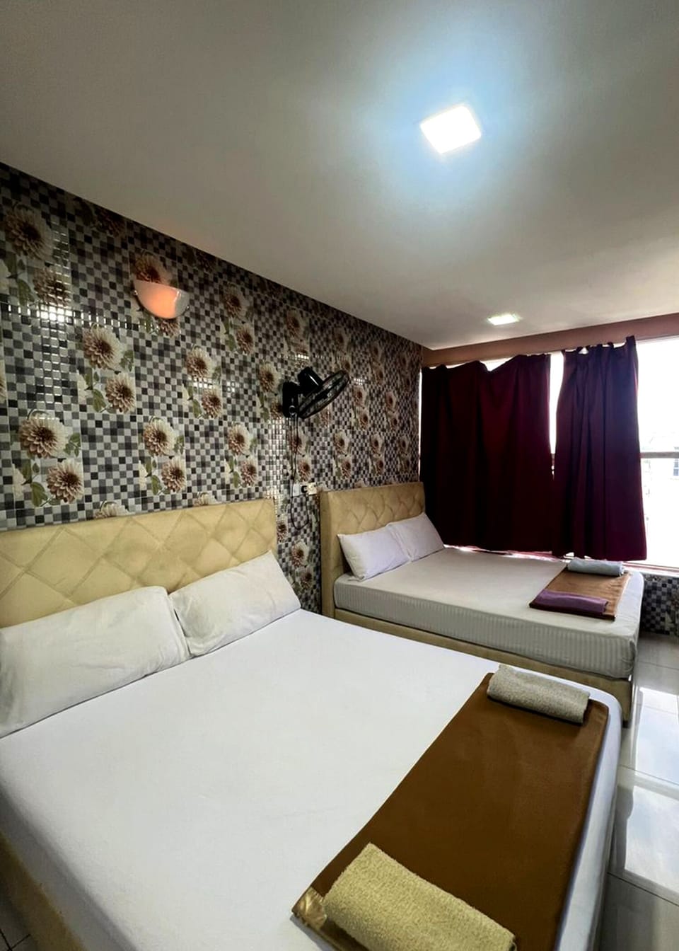 Quad Room | Iron/ironing board (on request), WiFi (free)