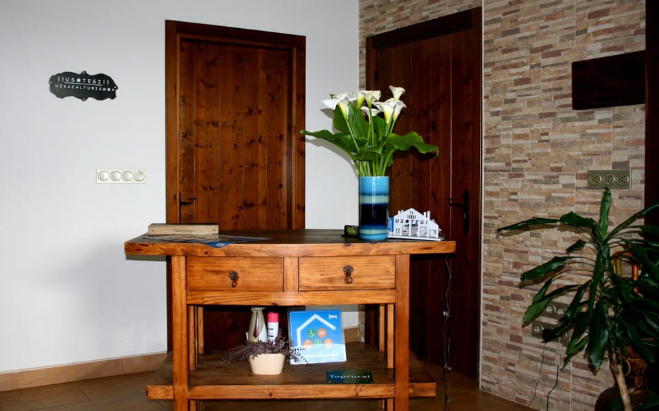 Usotegi  Agroturismo Country House in Basque Country