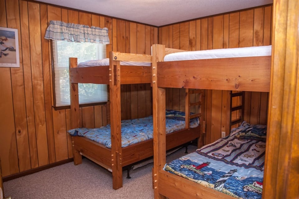 Cottage, 3 Bedrooms | 3 bedrooms, free WiFi