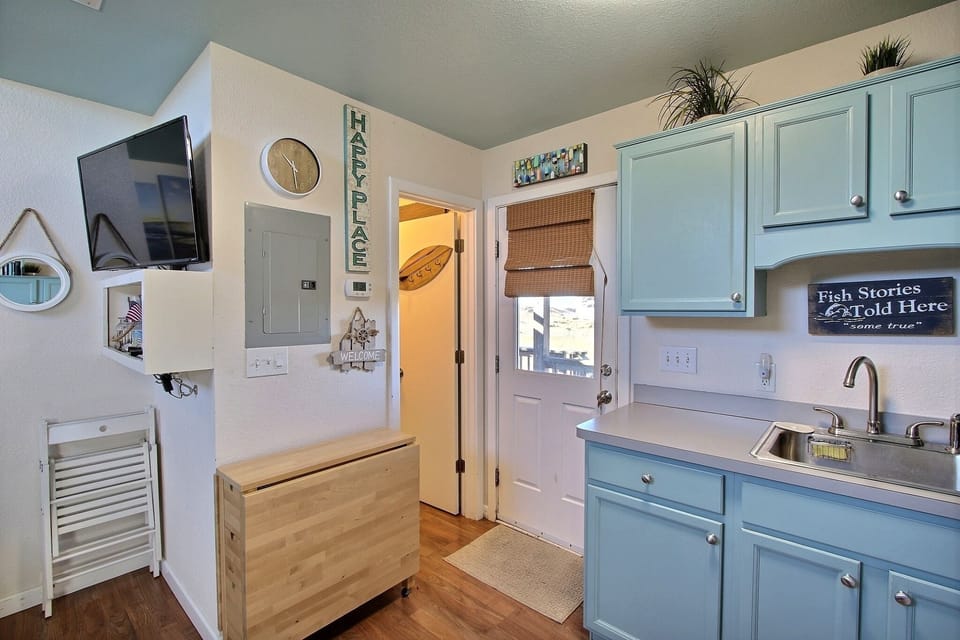 Studio | Dining