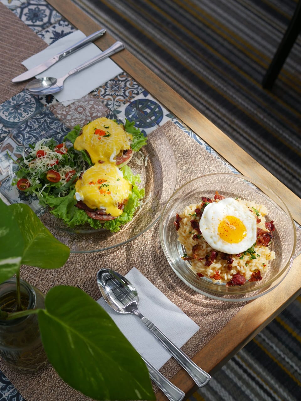 Daily cooked-to-order breakfast for a fee