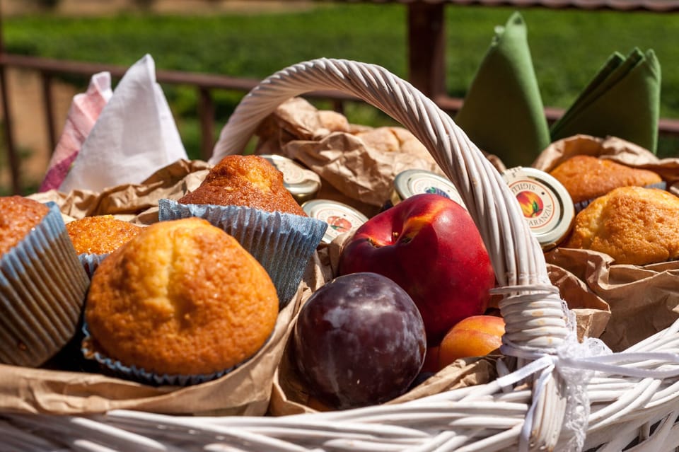 Free buffet breakfast