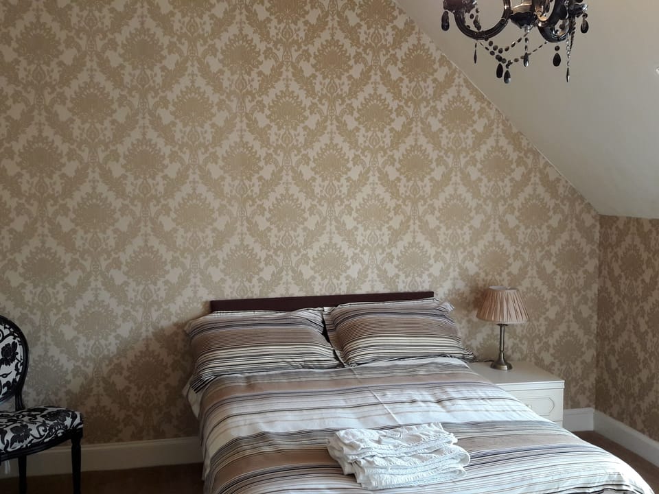 Double Room, Ensuite (Room 8)