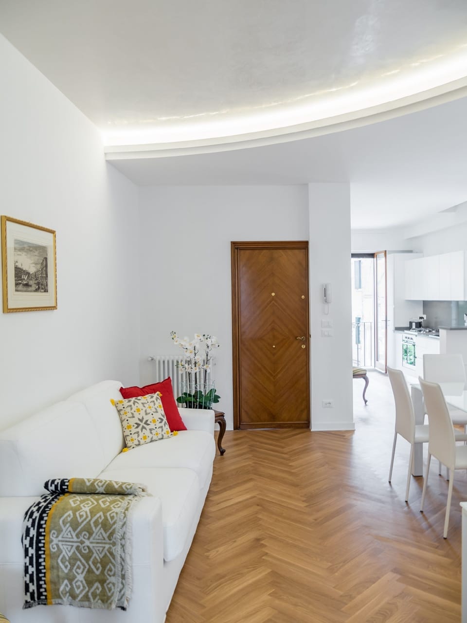 Panoramic Apartment, 2 Bedrooms (Check-in online) | Living area | Flat-screen TV