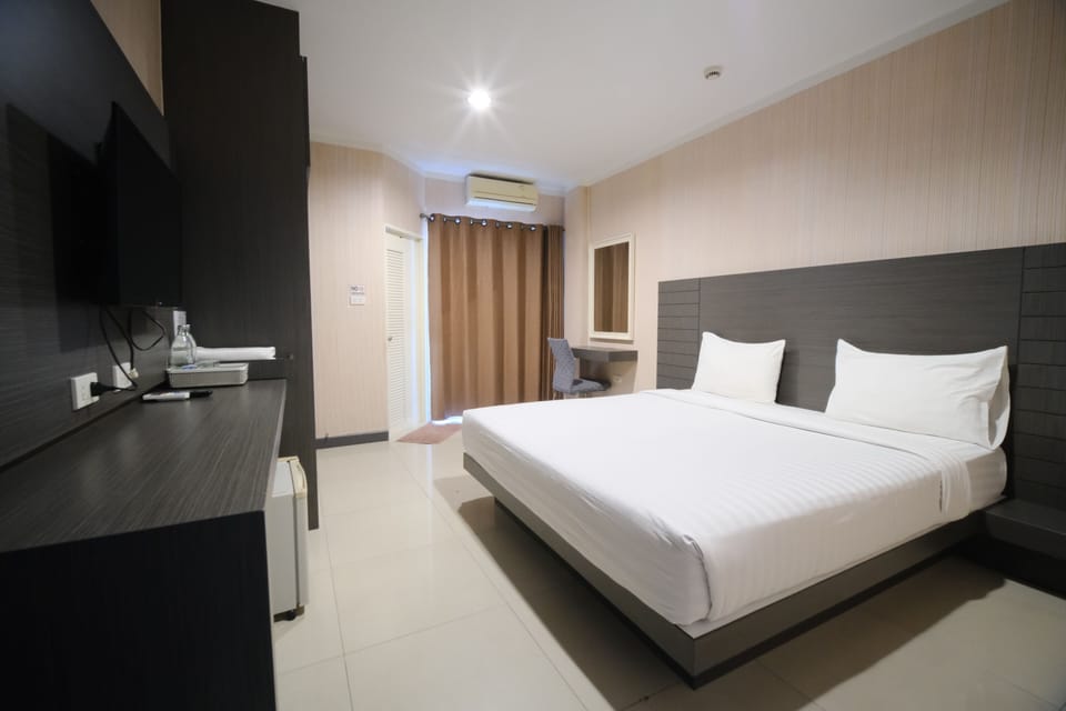 Standard Double Room | WiFi (free), bed sheets