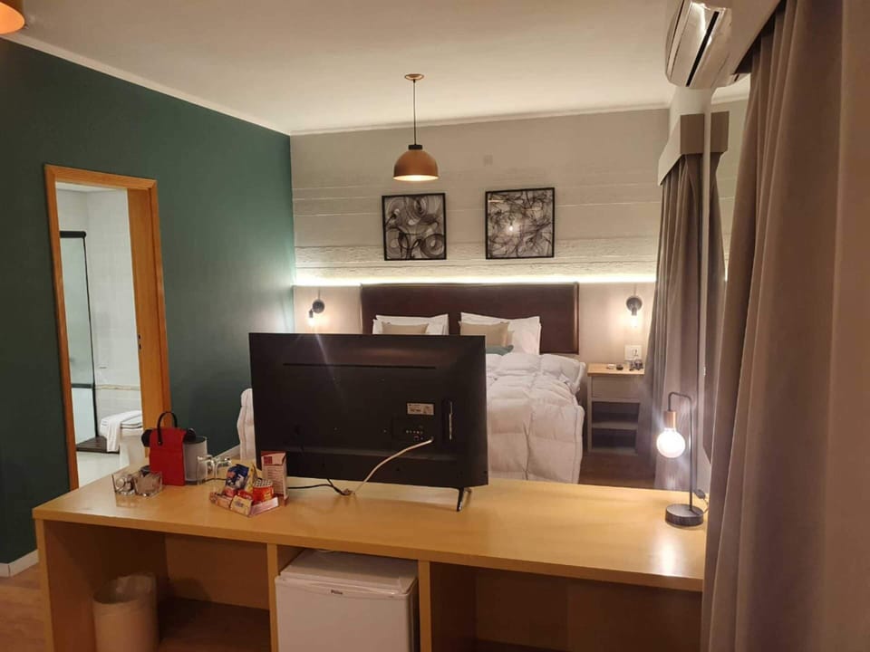 Superior Suite | In-room safe, desk, blackout drapes, free WiFi