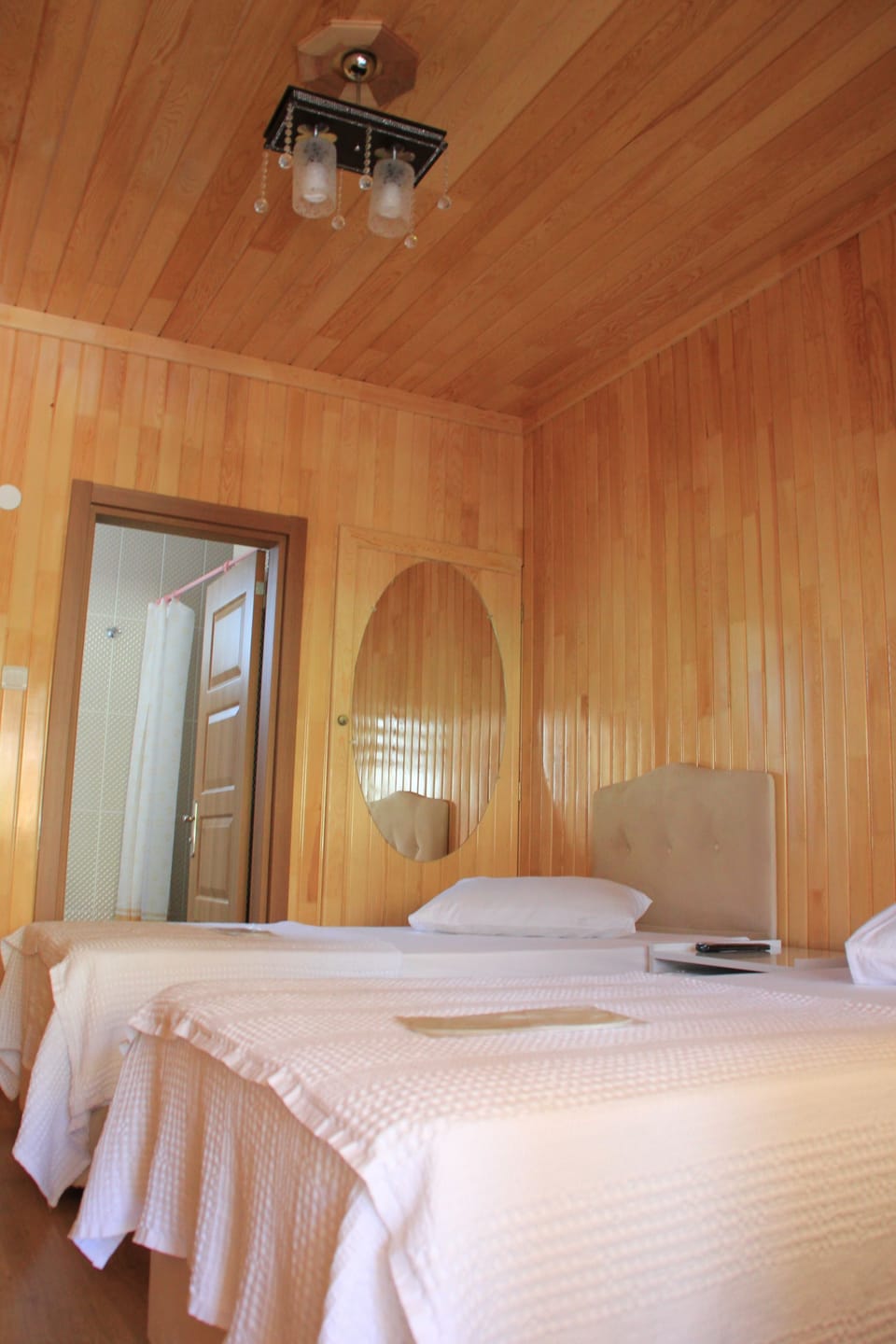 Standard Twin Room | Soundproofing, WiFi (free), bed sheets