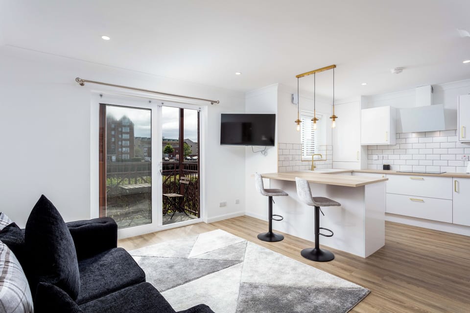 1 bedroom, premium bedding, individually decorated