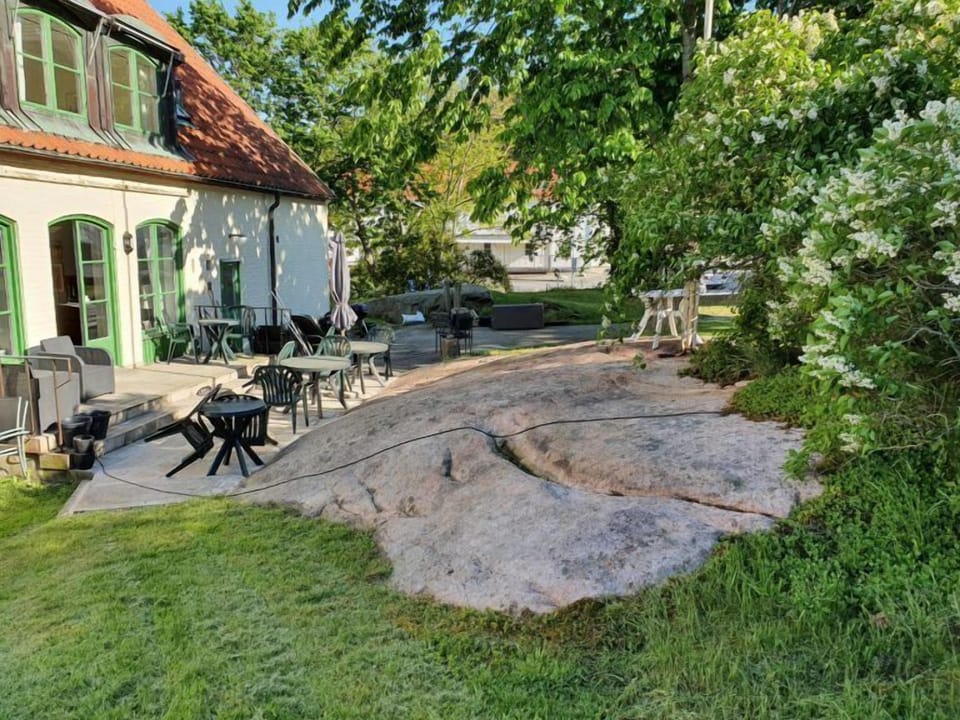 Fjällbacka Pensionat & Vandrarhem Bed and Breakfast in Västra Götaland County