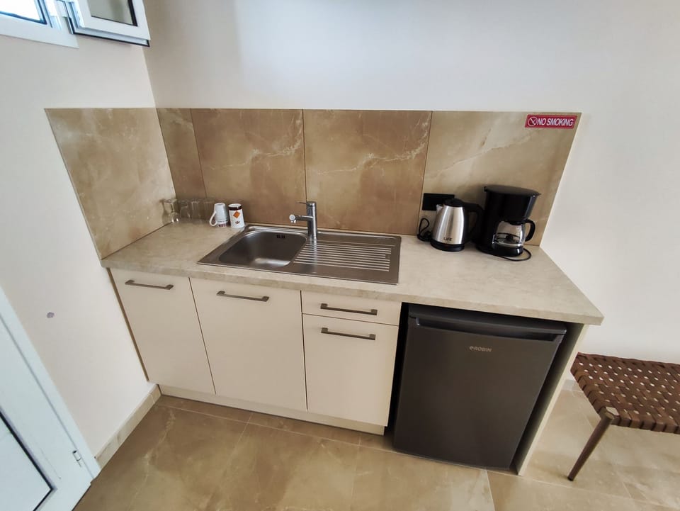 Apartment, Sea View | Soundproofing, iron/ironing board, free WiFi, bed sheets