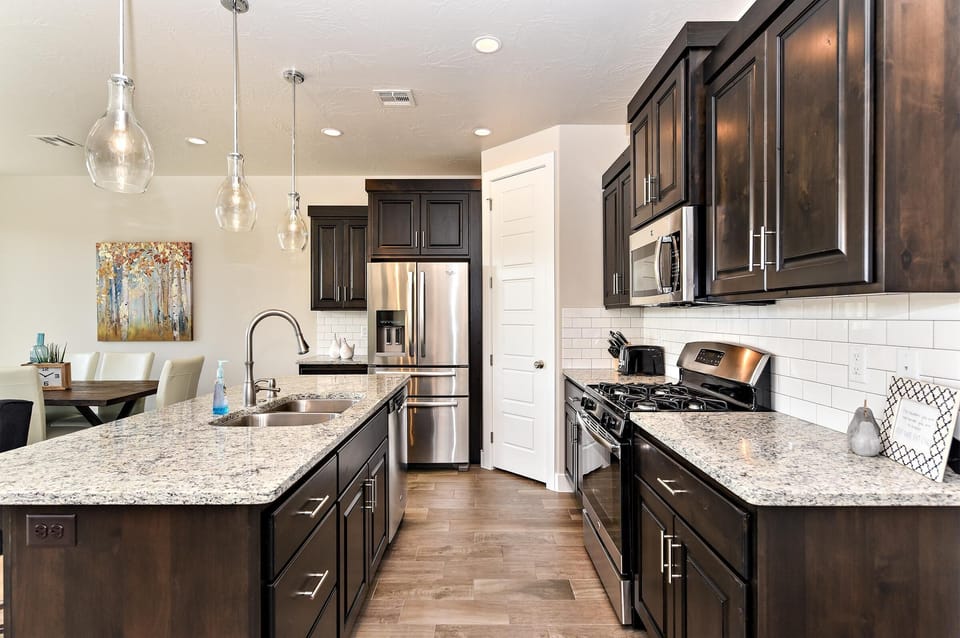House, Multiple Beds, Pool View (The View At The Escapes) | Private kitchen | Full-size fridge, microwave, oven, stovetop