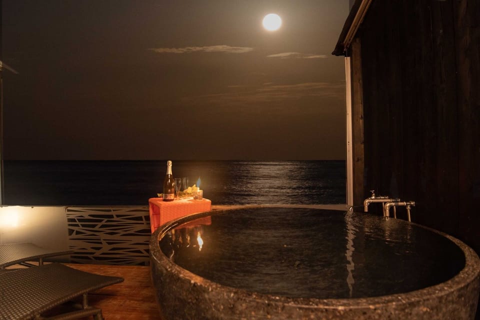 XYZ Private spa and Seaside Resort Ryokan in Japan
