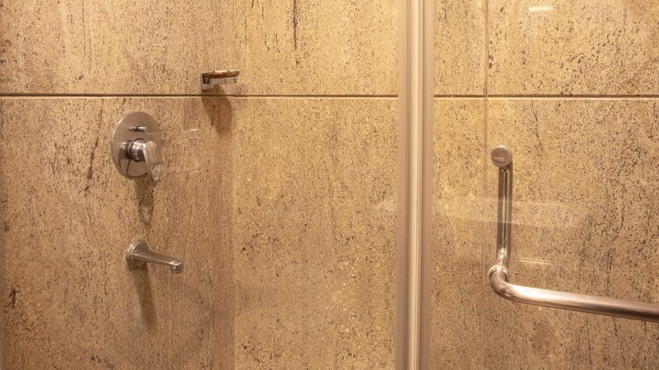 Business Double Room | Room amenity