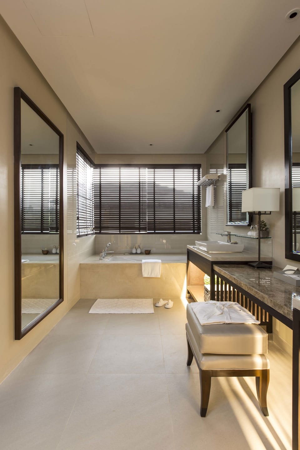 Separate tub and shower, deep soaking tub, free toiletries, hair dryer