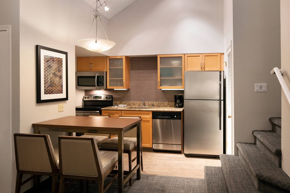 Loft, 2 Bedrooms (Full Kitchen) | Private kitchenette | Fridge, microwave, stovetop, dishwasher