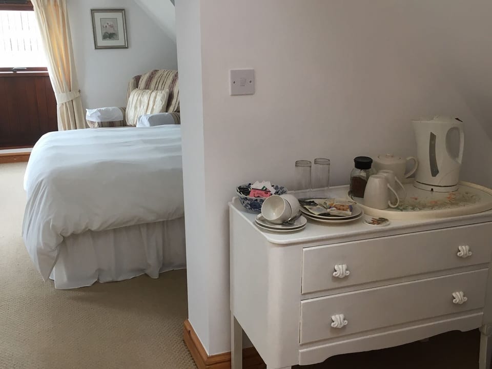 Family Room (Robin's Roost) | Individually decorated, individually furnished, iron/ironing board