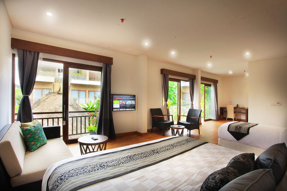 Family Suite, Balcony, Pool View | Individually decorated, individually furnished, free WiFi, bed sheets