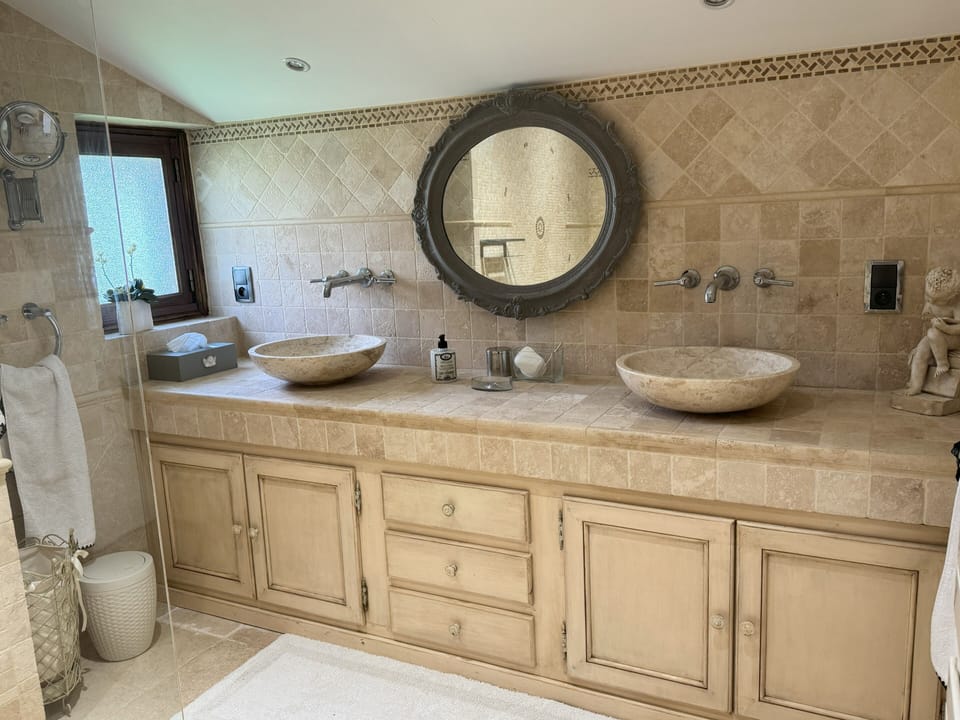 Deluxe Double Room, Ensuite, River View (4 épis Gîtes de France) | Bathroom