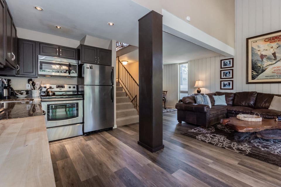 House, 3 Bedrooms (Chamonix #88) | Private kitchen | Fridge, microwave, oven, stovetop