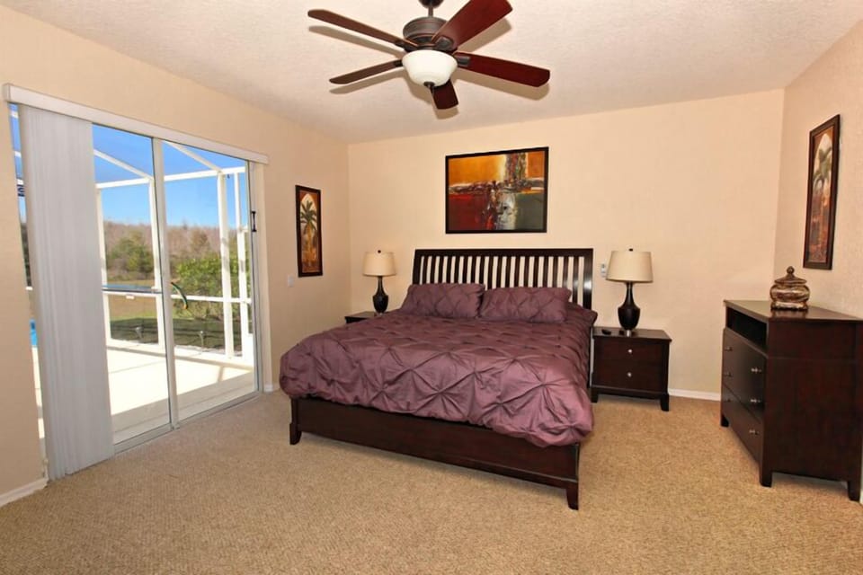 351bs 5 Bedroom Villa by RedAwning Villa in Polk County
