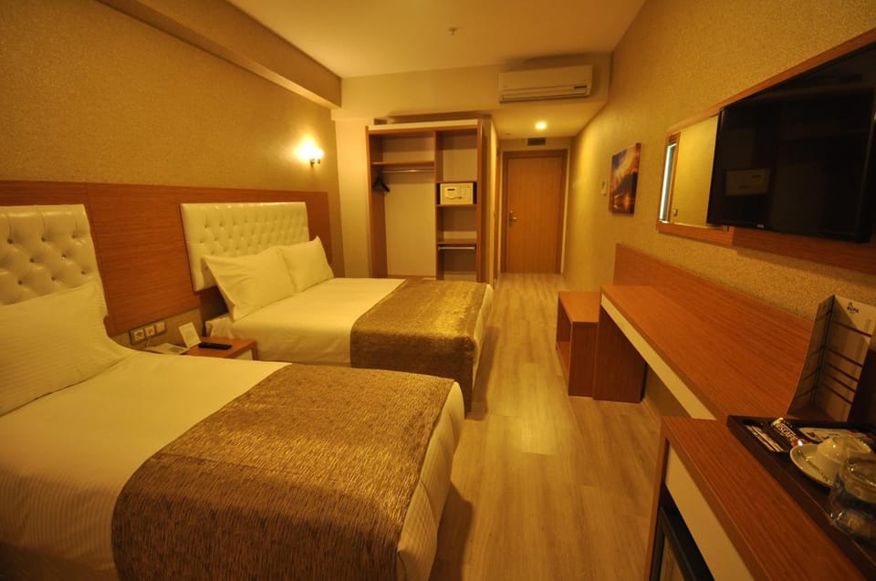 Premium bedding, minibar, in-room safe, desk