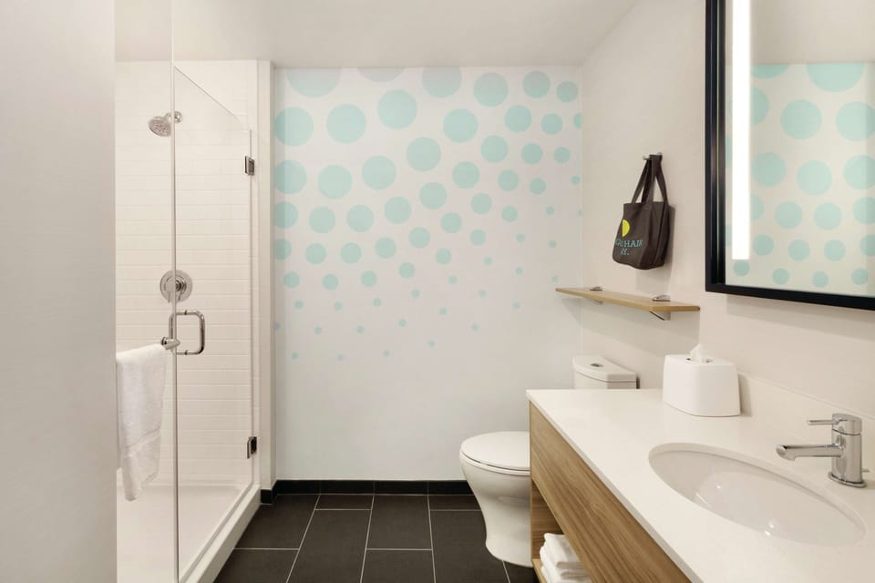 Bathroom shower