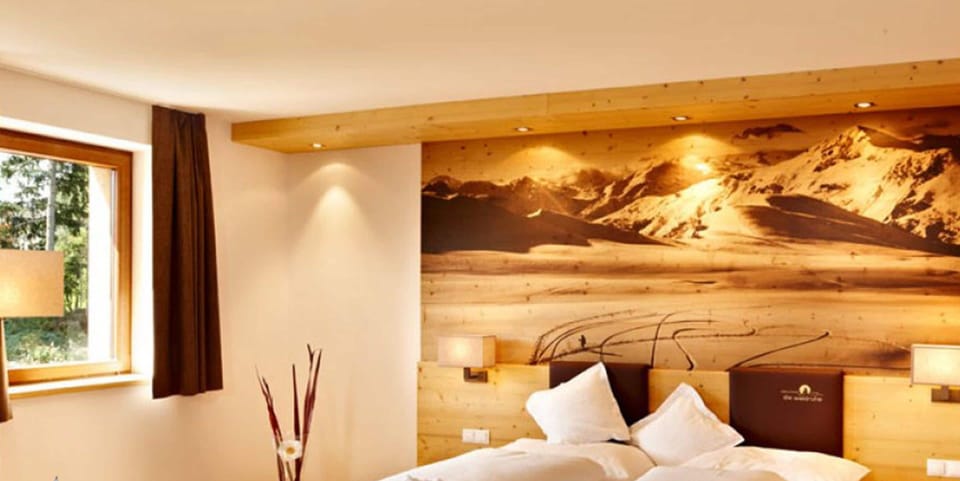 Deluxe Double Room, 1 Bedroom | Premium bedding, in-room safe, desk, soundproofing